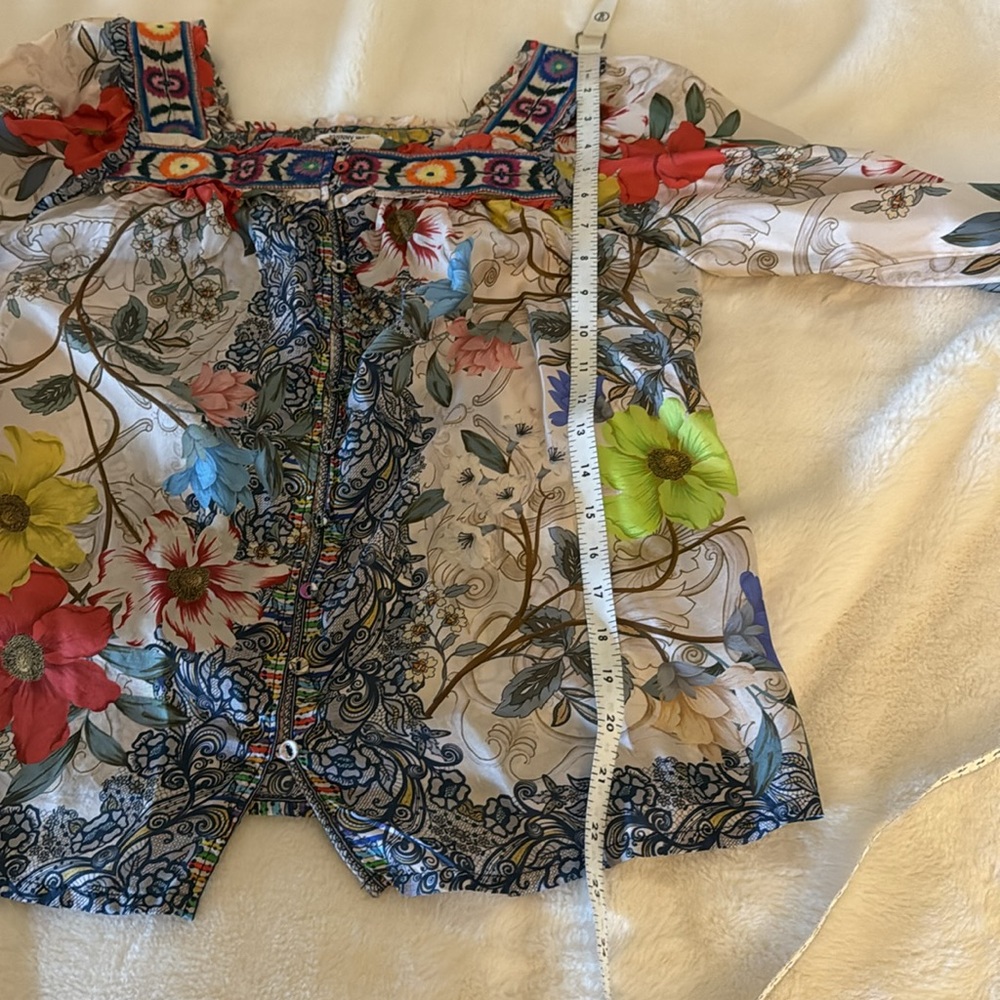 Gorgeous Silk Johnny Was Blouse Size XS - Picture 10 of 11